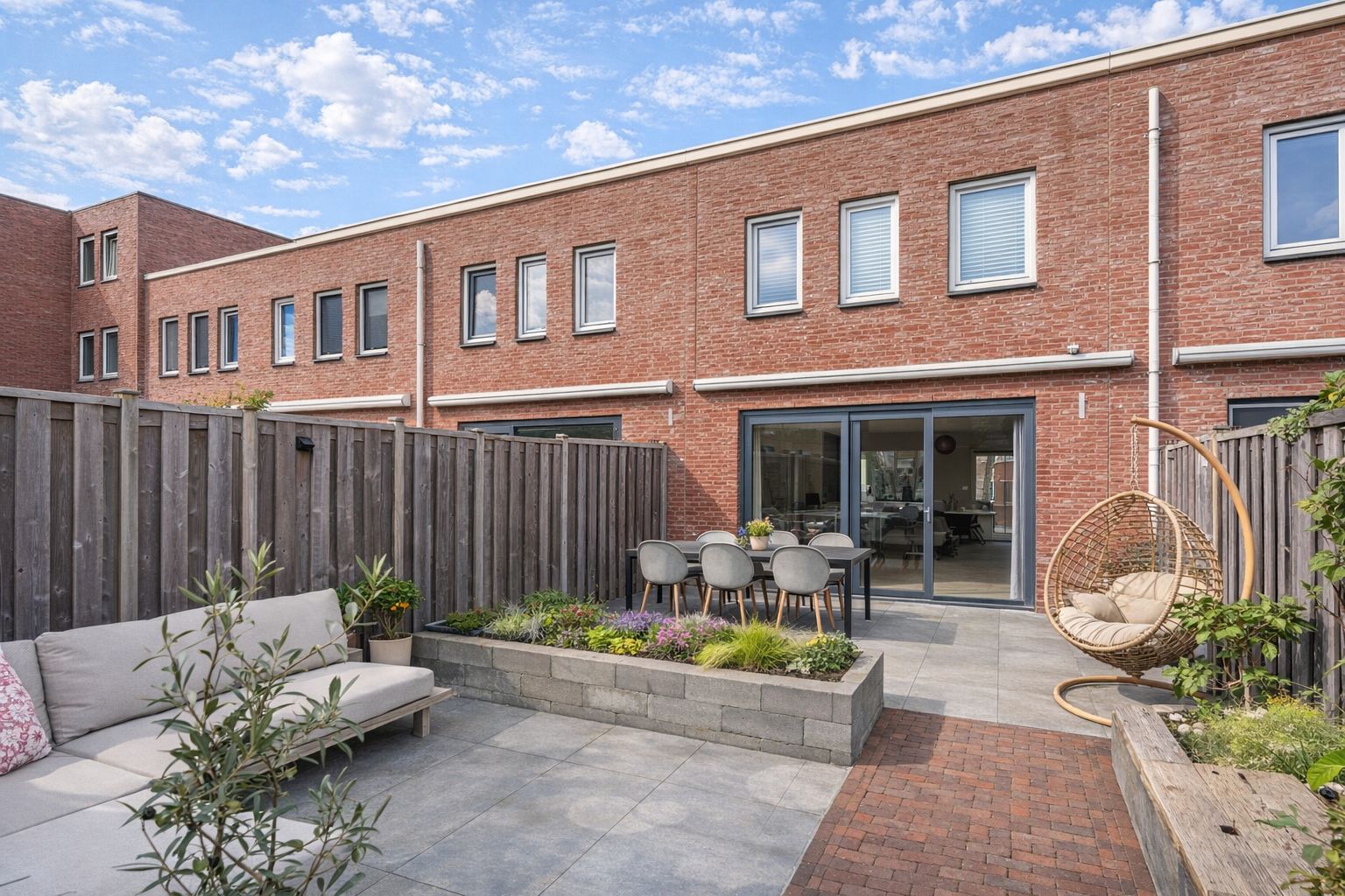 Move-in ready energy-efficient home in child-friendly Voorhout — 15