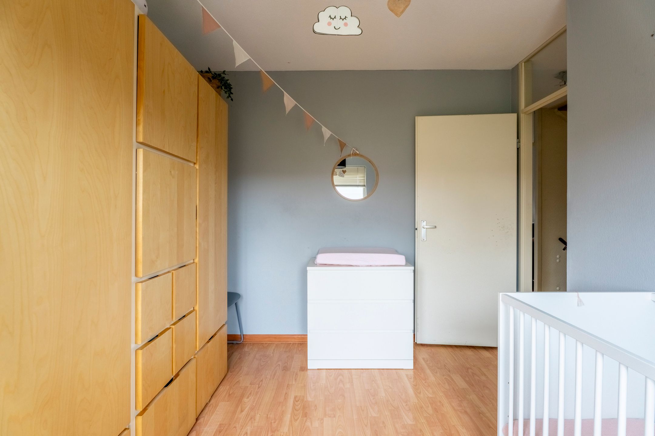 Spacious corner family home in child-friendly neighborhood — 18