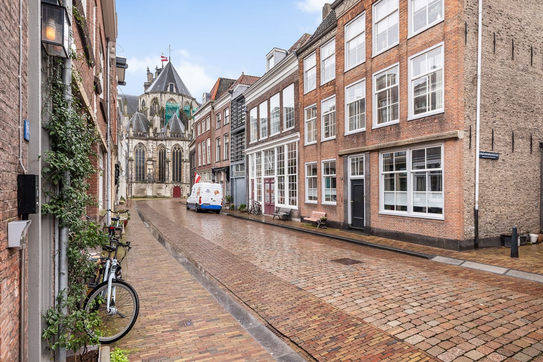 Spacious City Apartment with Loft Character in Historic Dordrecht Center — 31