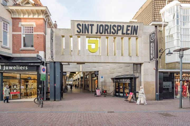 Sint Jorisplein 10, Amersfoort
