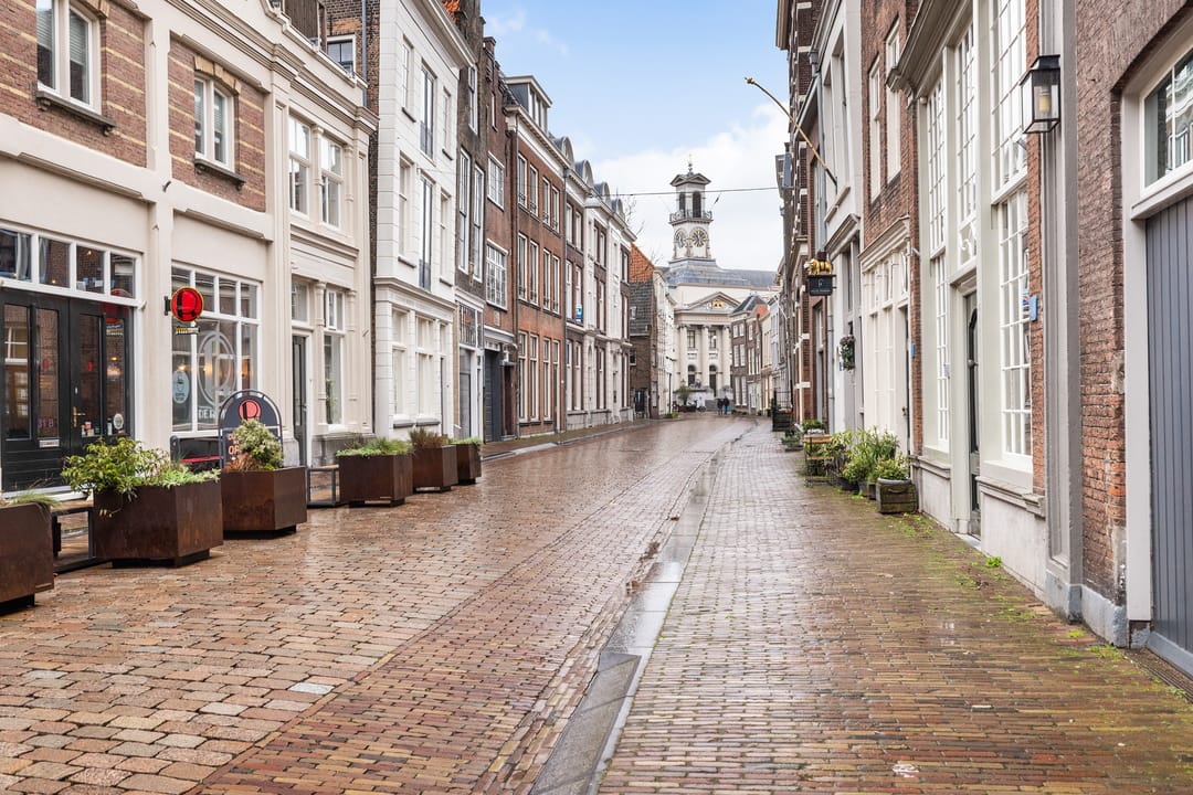 Spacious City Apartment with Loft Character in Historic Dordrecht Center — 30
