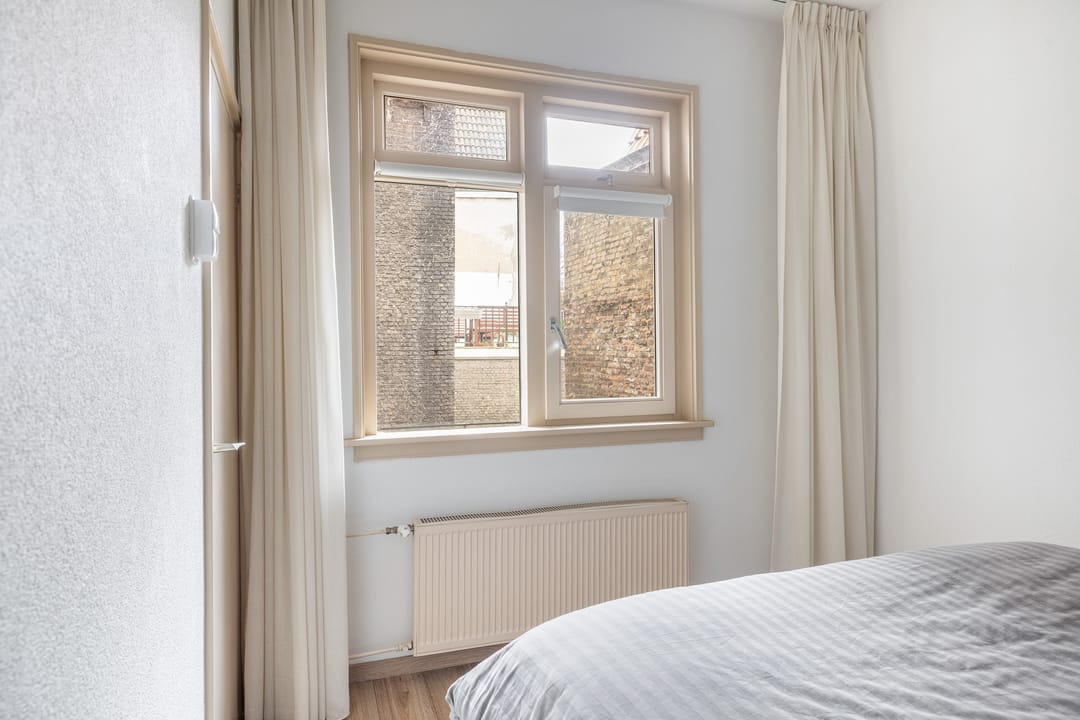 Spacious City Apartment with Loft Character in Historic Dordrecht Center — 15