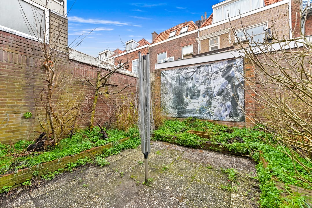 Photo 11 of Vijzelstraat 143