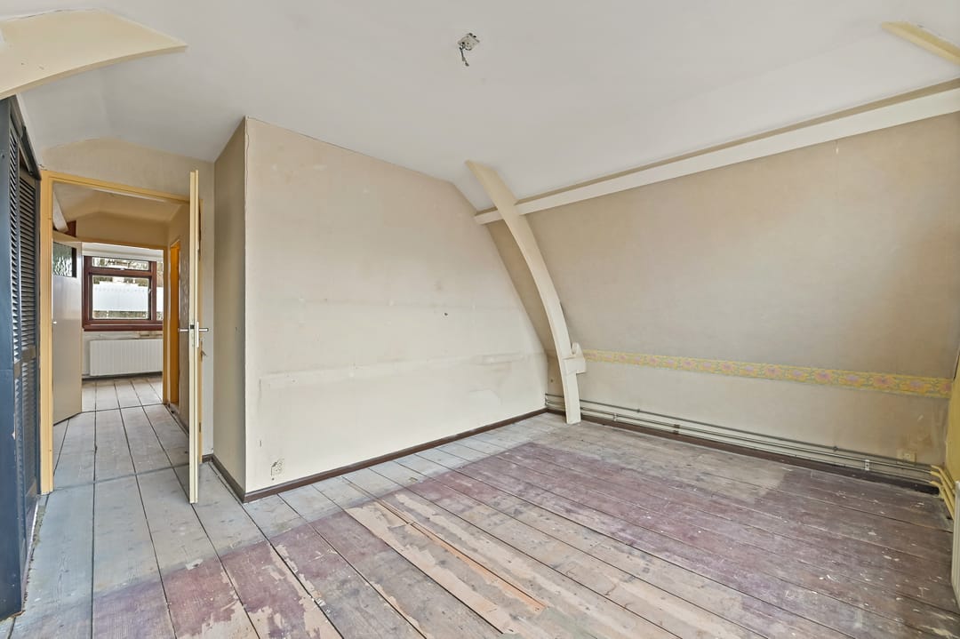 Photo 38 of Vijzelstraat 143