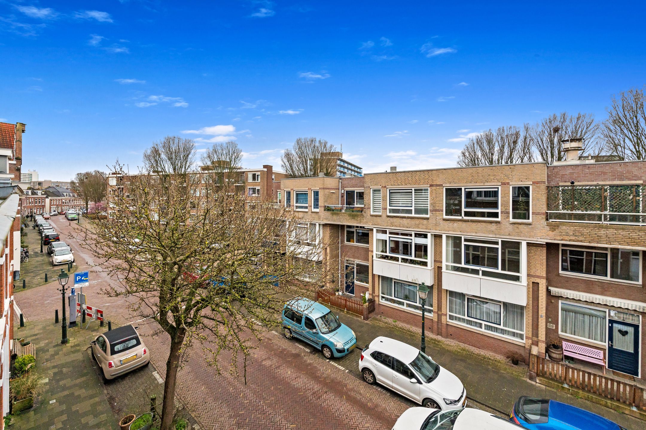 Photo 48 of Vijzelstraat 143