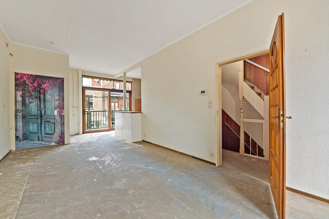 Photo 23 of Vijzelstraat 143