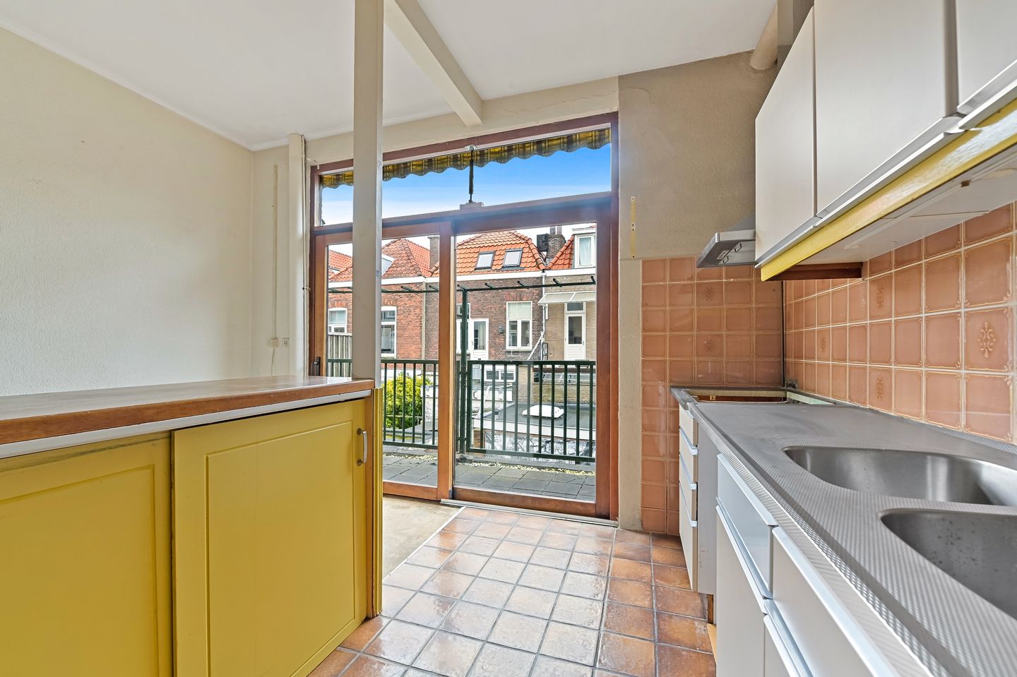 Photo 29 of Vijzelstraat 143