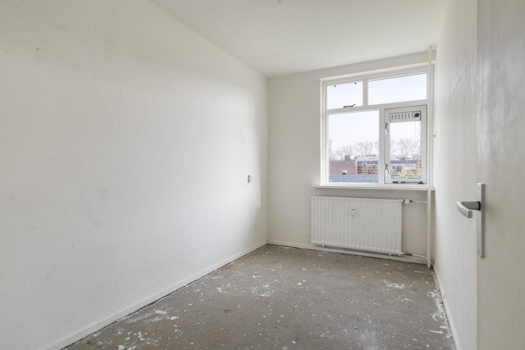 Ideal starter apartment with balcony in green Prinsenland neighborhood — 21