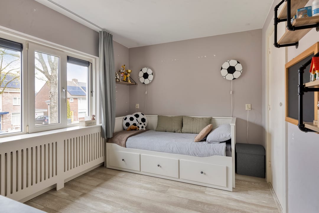Photo 23 of Hyacintstraat 6