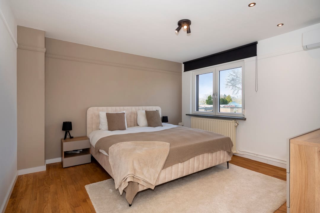 Modernized Semi-Detached Home with Sunny South-Facing Garden in Grevenbicht — 32