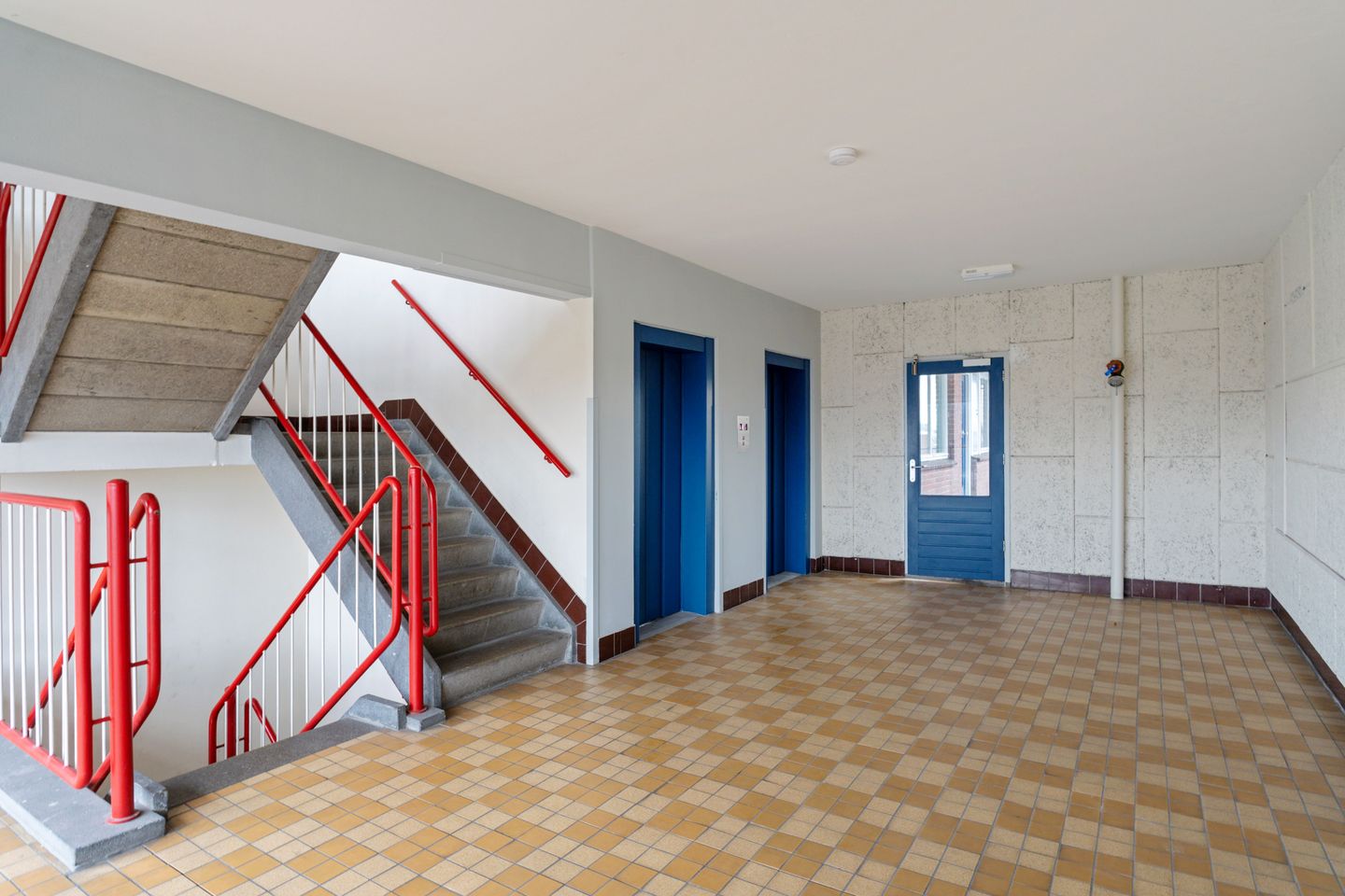 Foto 10 van Van Adrichemstraat 119