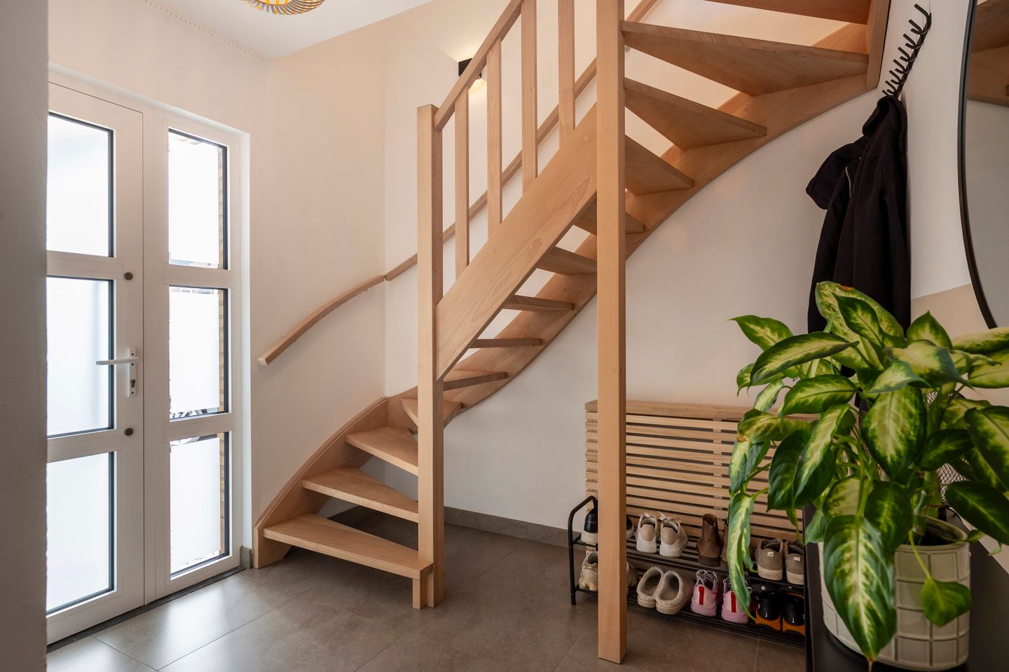 Modernized Semi-Detached Home with Sunny South-Facing Garden in Grevenbicht — 14