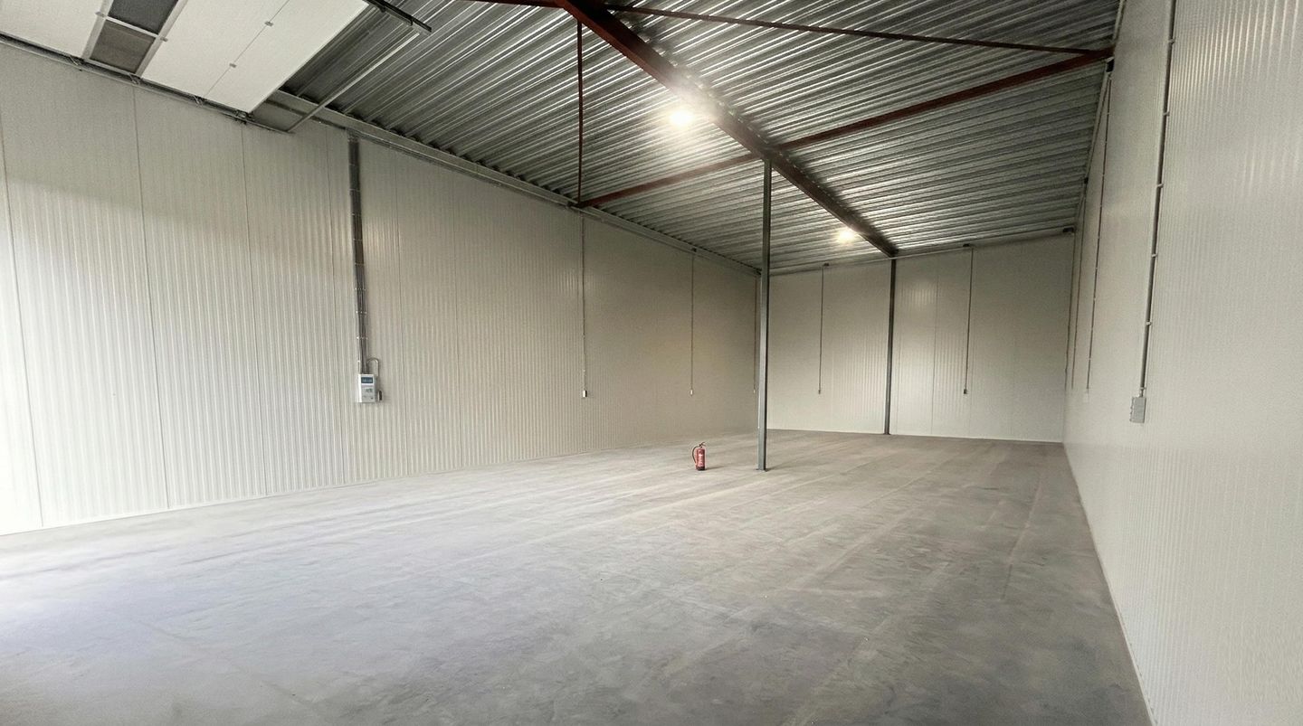 Bekijk foto 3 van Kleermakersstraat 1