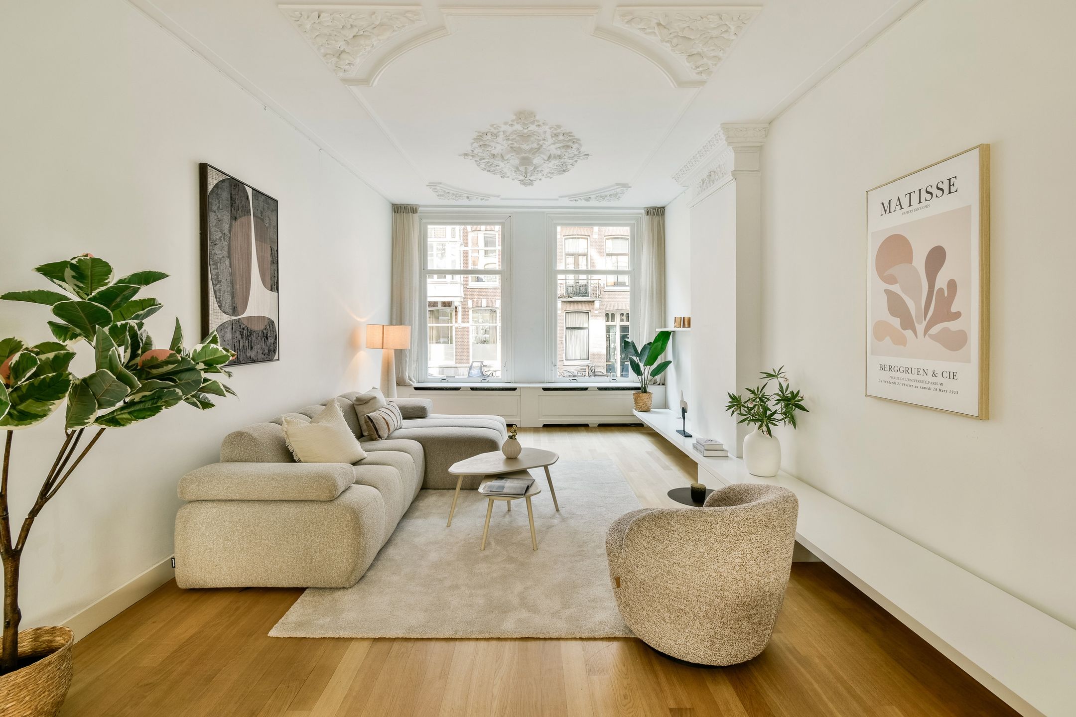 Foto 3 van Van Eeghenstraat 26-H