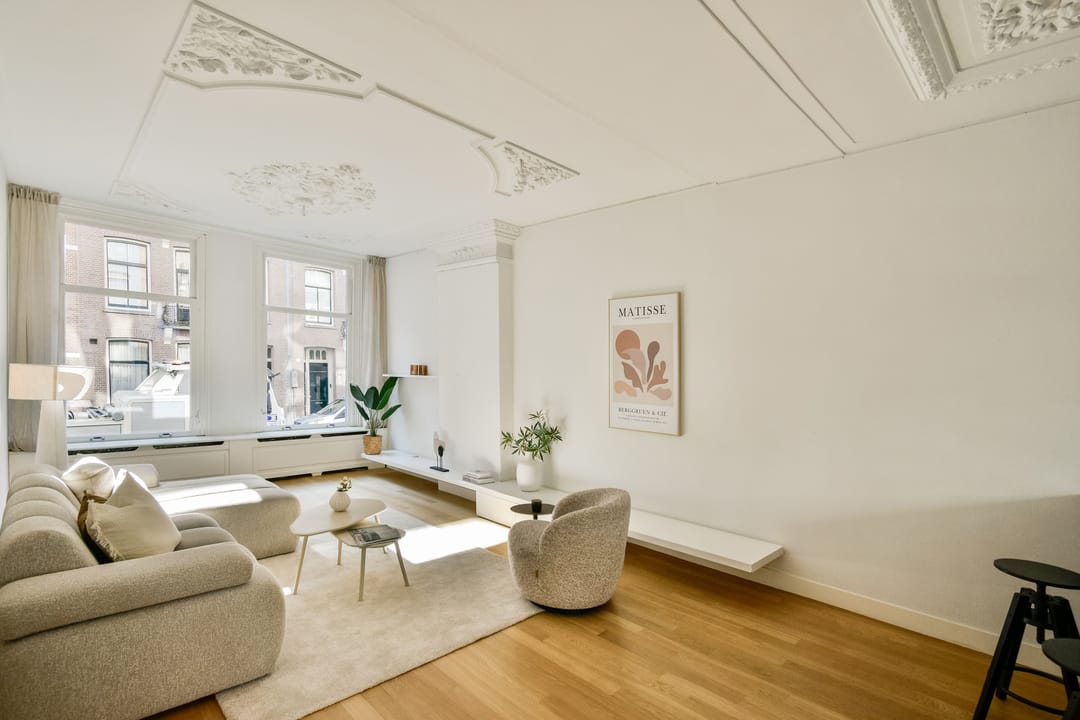 Foto 2 van Van Eeghenstraat 26-H