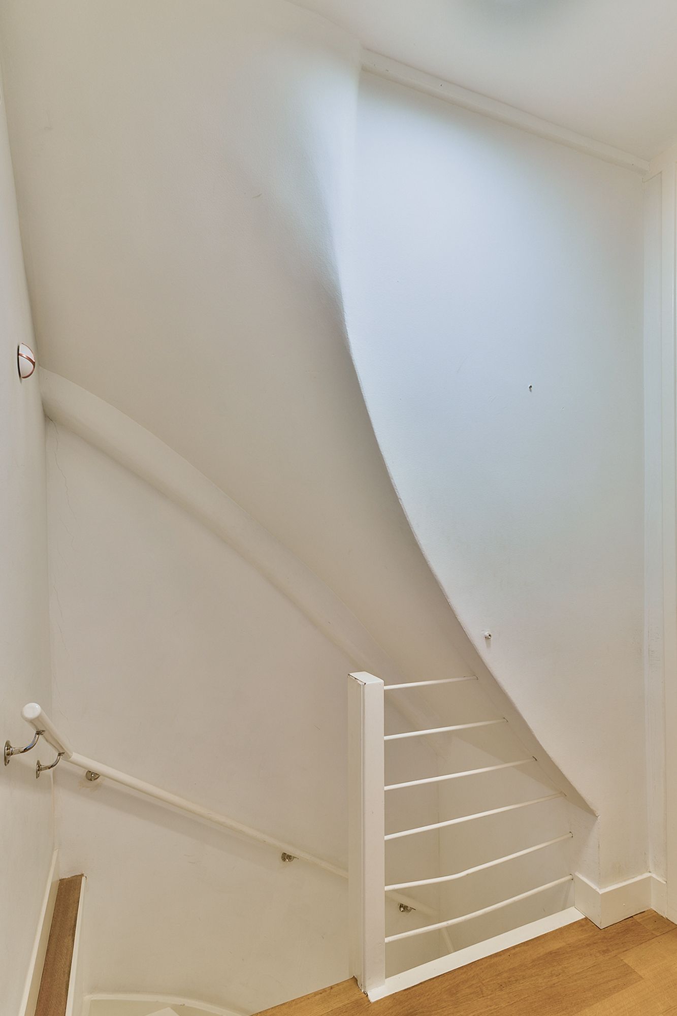 Foto 15 van Van Eeghenstraat 26-H