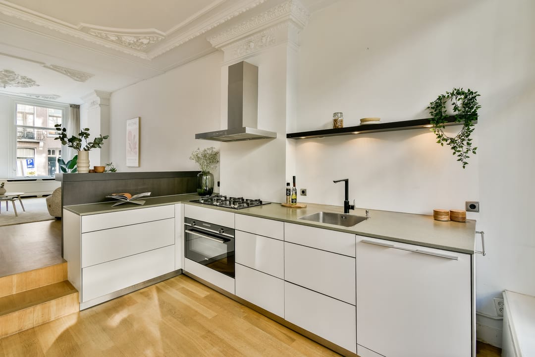 Foto 11 van Van Eeghenstraat 26-H