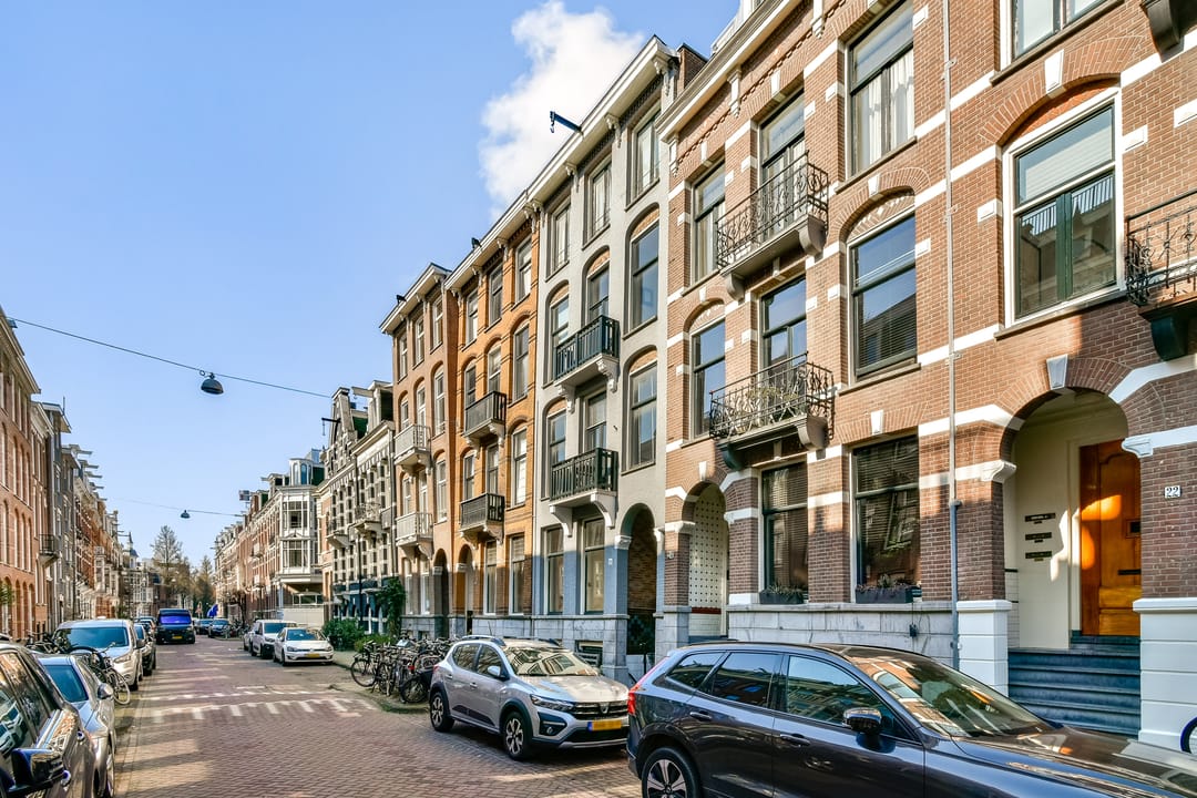 Foto 41 van Van Eeghenstraat 26-H