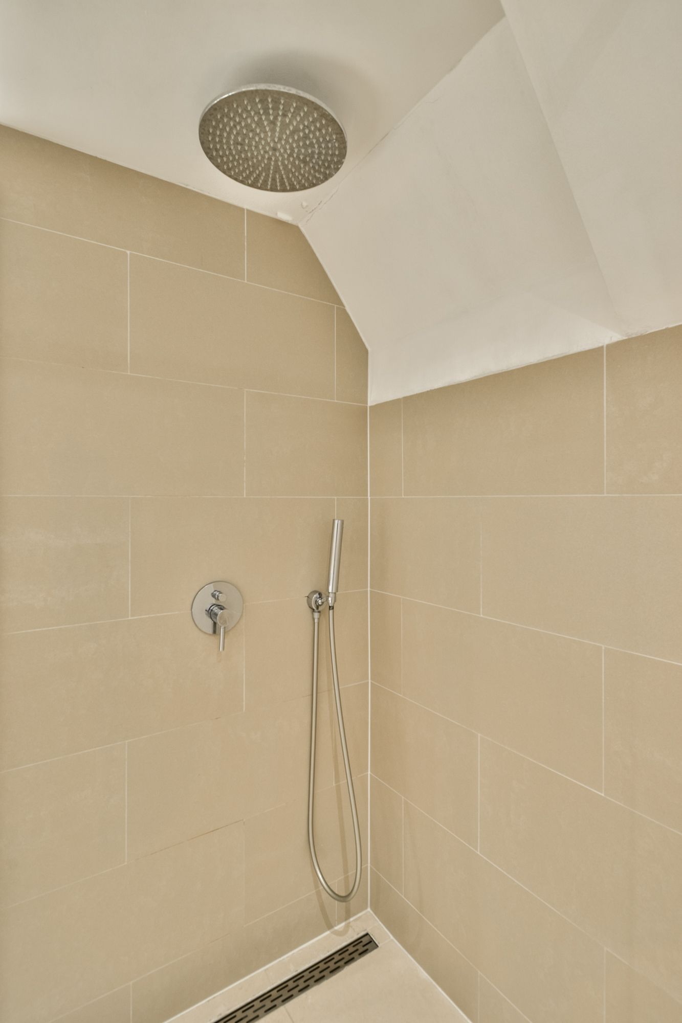 Foto 24 van Van Eeghenstraat 26-H