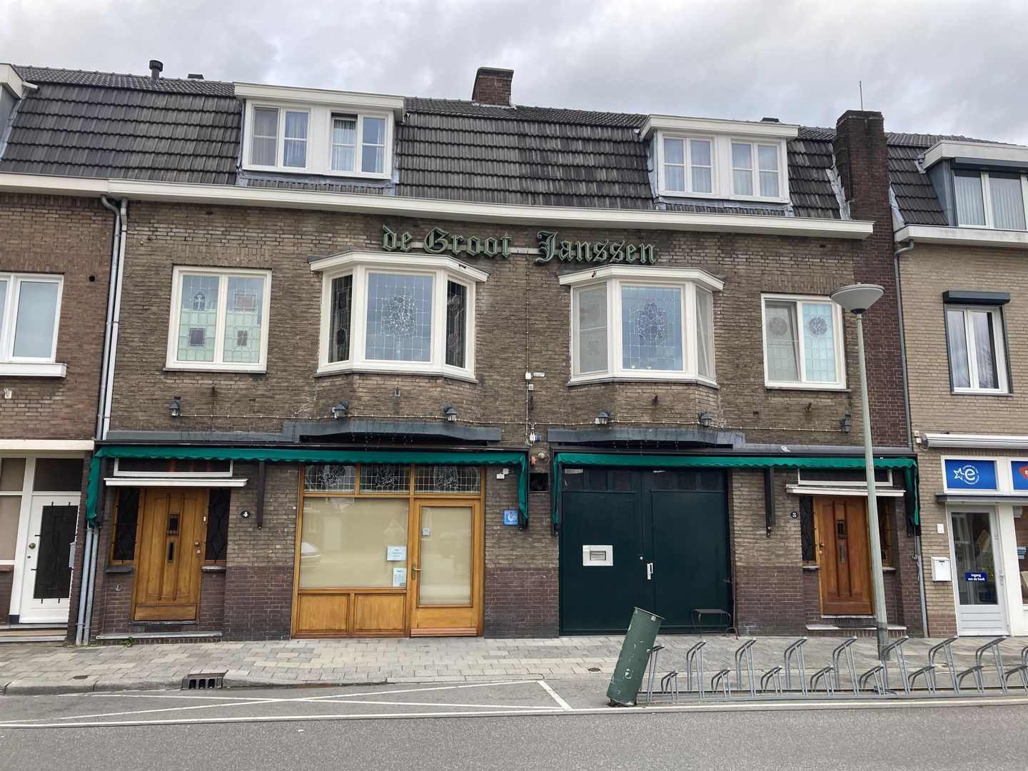 Bekijk foto 3 van Raadhuisplein 4-A