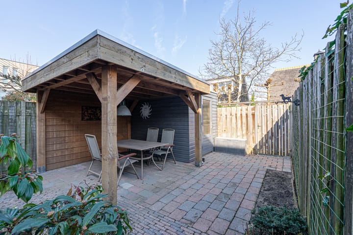 Photo 3 of Beatlesstraat 13