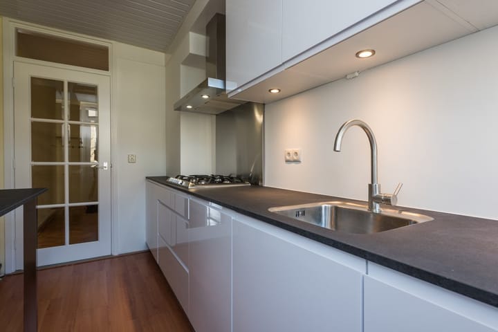 Photo 4 of Mankesstraat 103