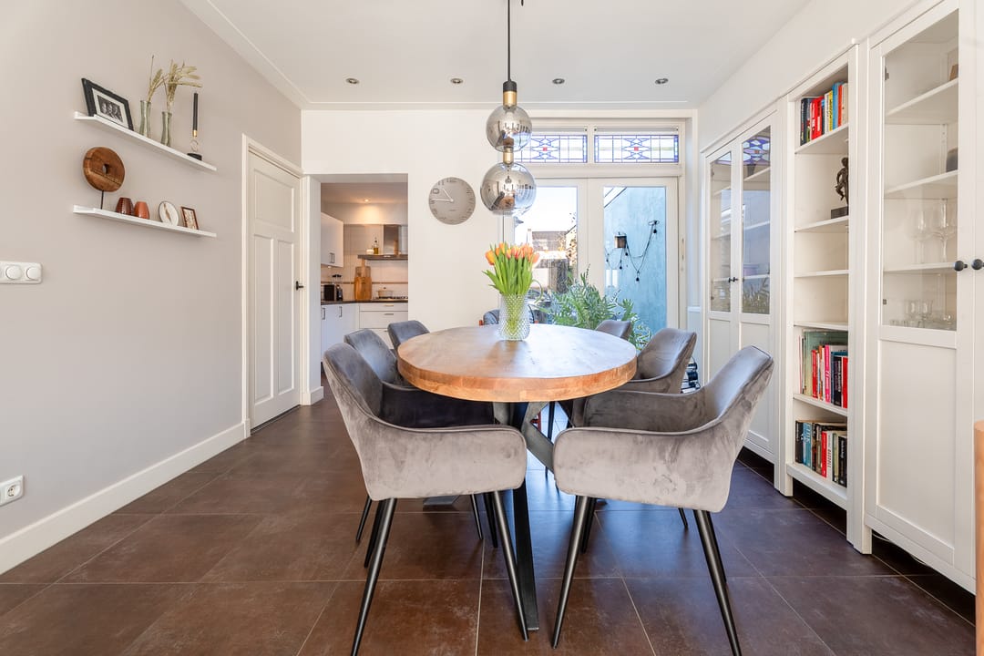 Photo 7 of Esdoornstraat 19