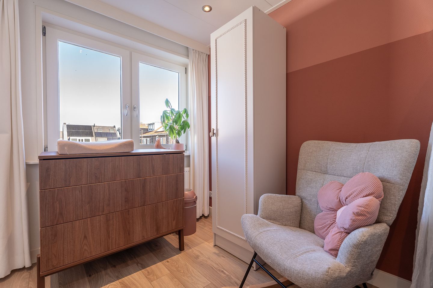 Photo 20 of Esdoornstraat 19