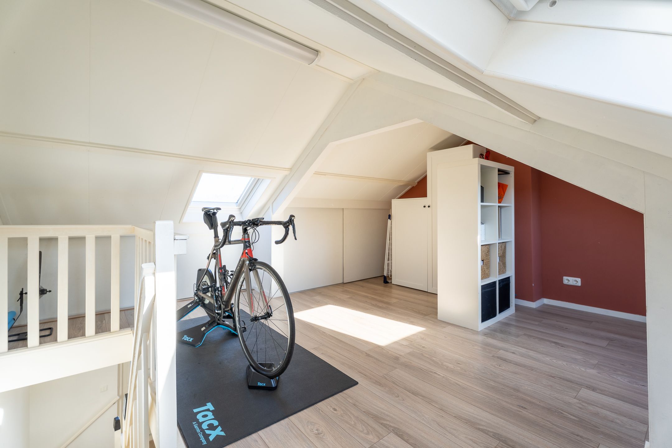 Photo 24 of Esdoornstraat 19