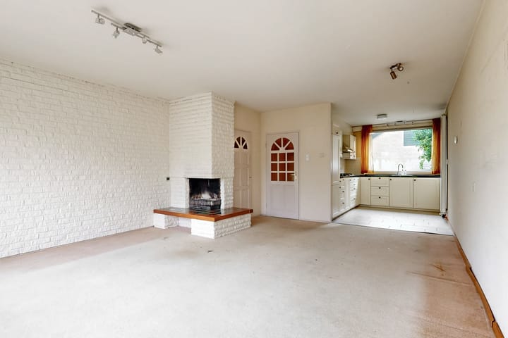 Photo 4 of Breeuwer 61