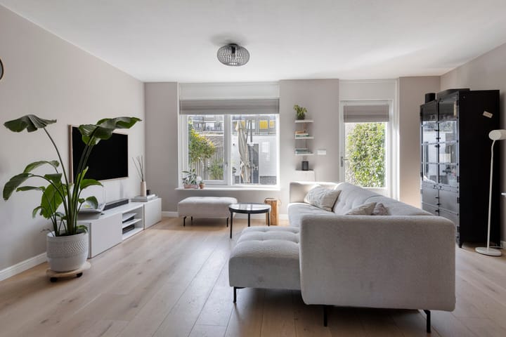 Photo 2 of Palingstraat 6