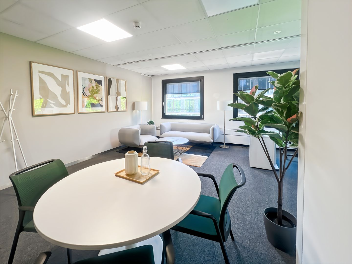 Bekijk foto 1 van De Cuserstraat 93