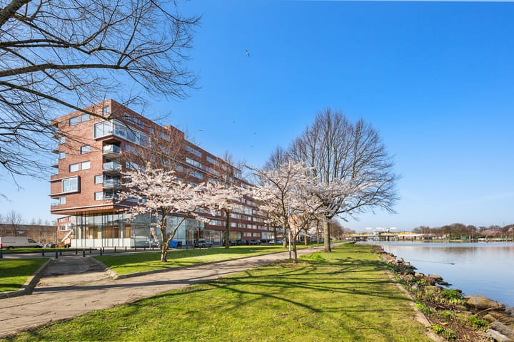 Photo 2 of Spangesekade 58-B