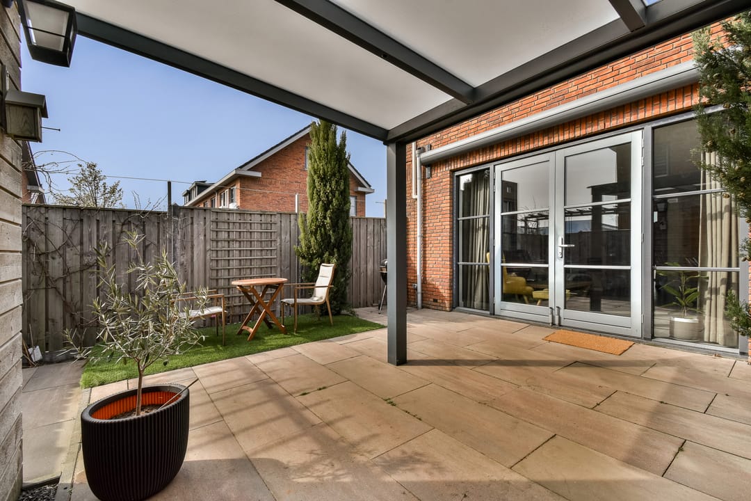 Foto 11 van Hof van Delftsesluis 49