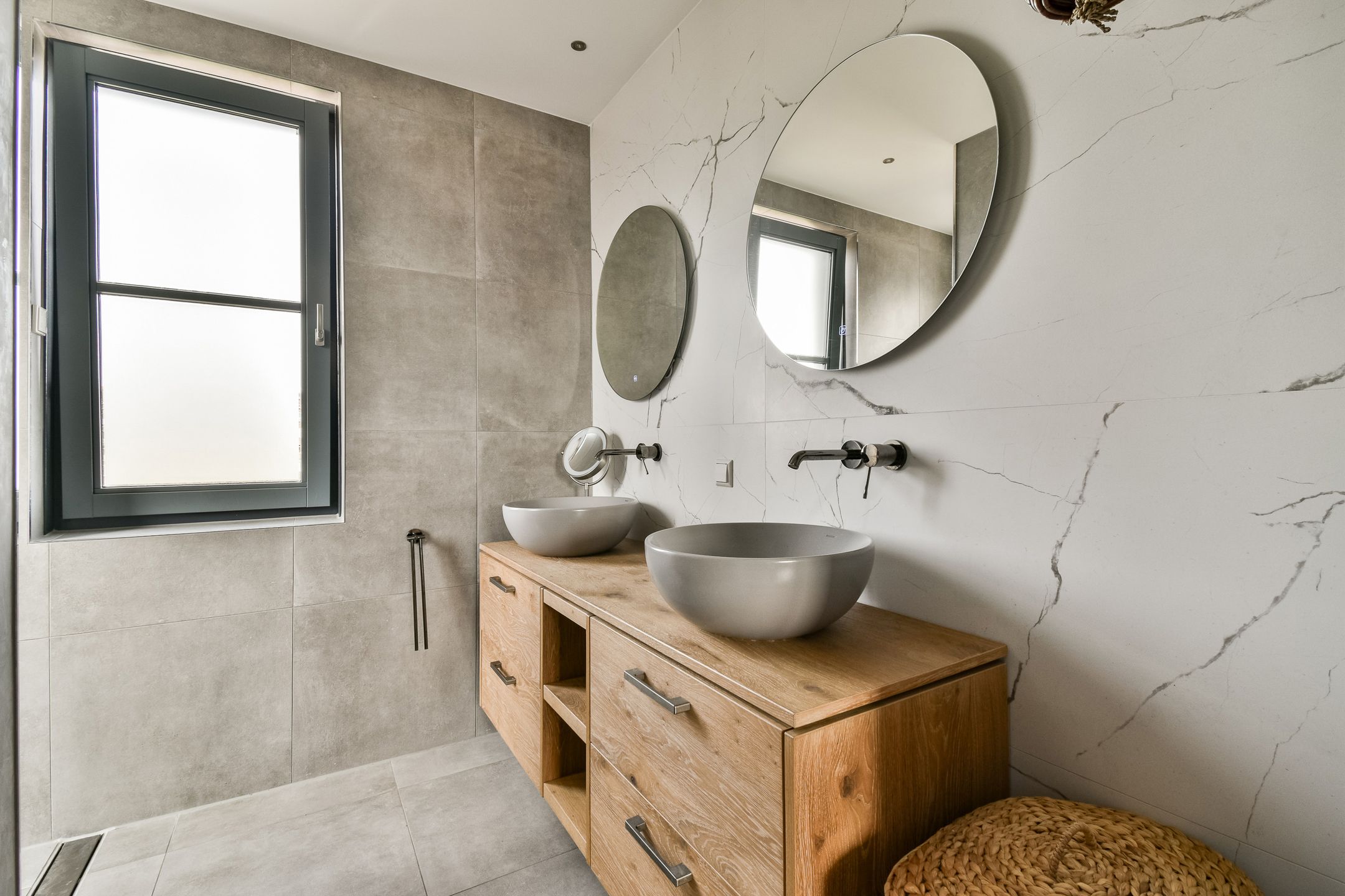 Foto 15 van Hof van Delftsesluis 49