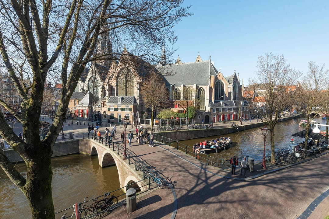 Foto 23 van Oudezijds Voorburgwal 77-A