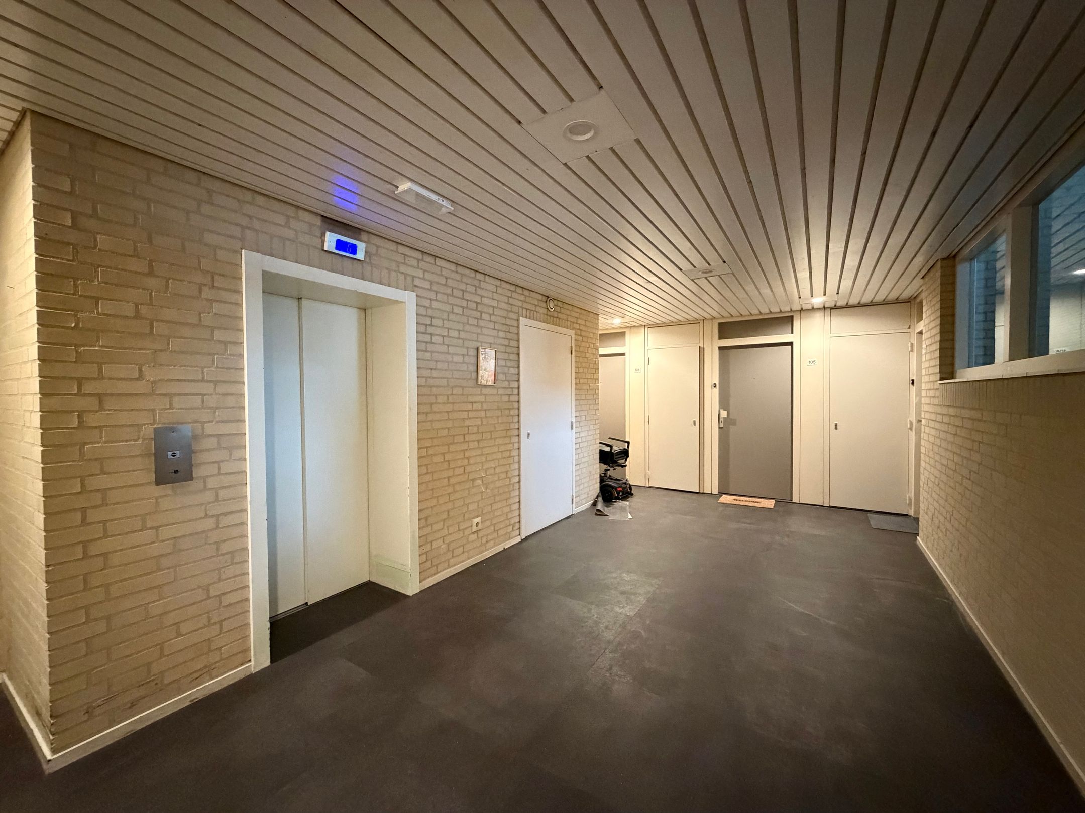 Foto 18 van de Elzas 105