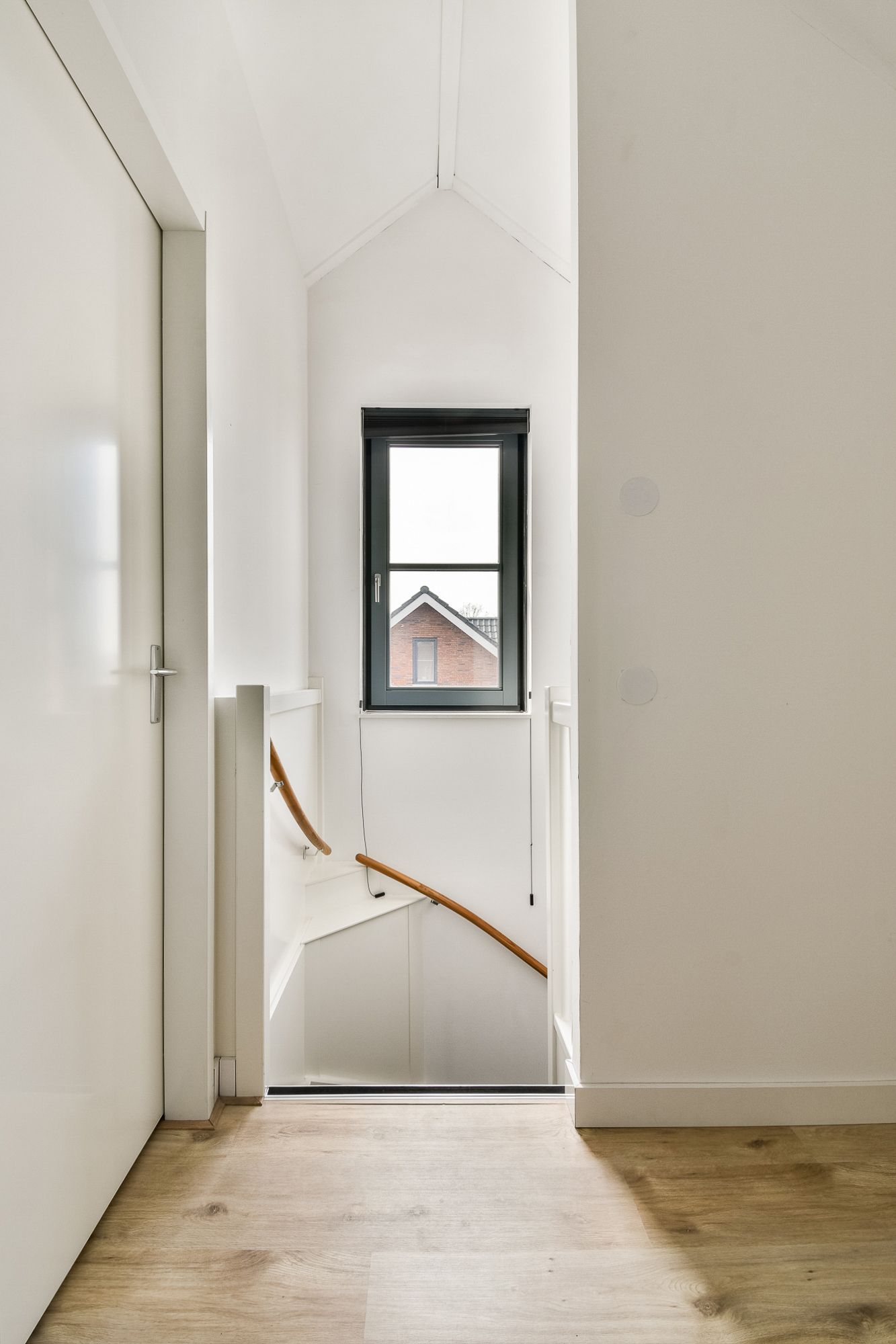 Foto 21 van Hof van Delftsesluis 49