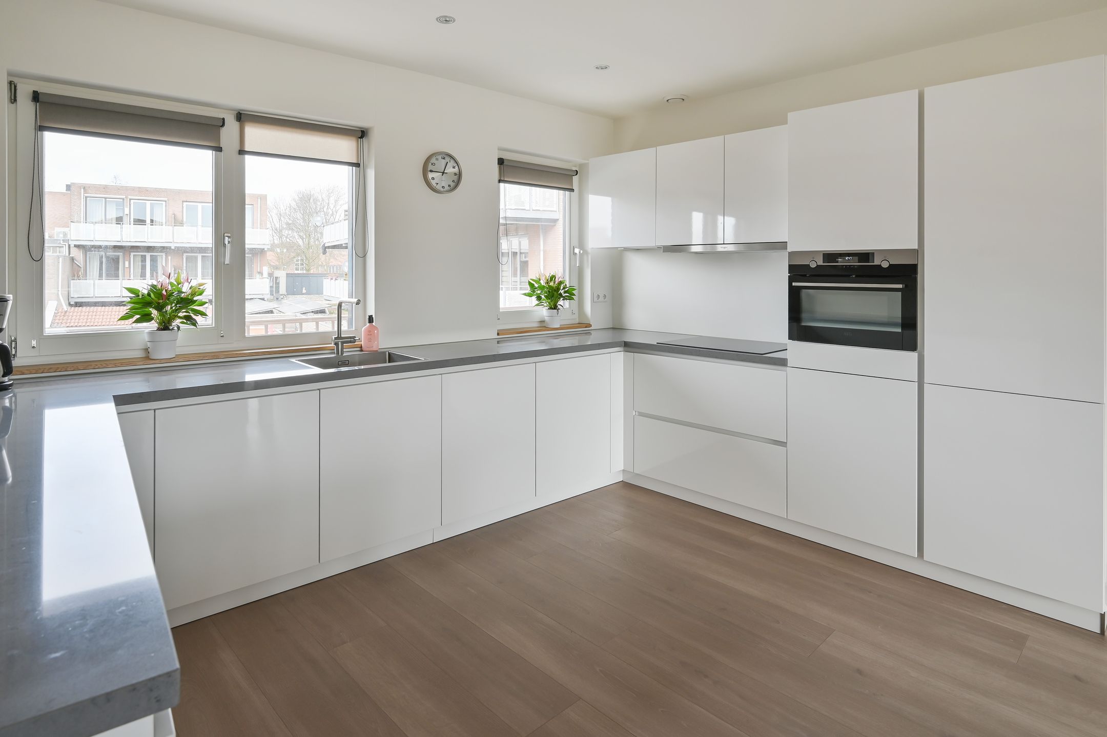 Foto 3 van Einsteinstraat 135