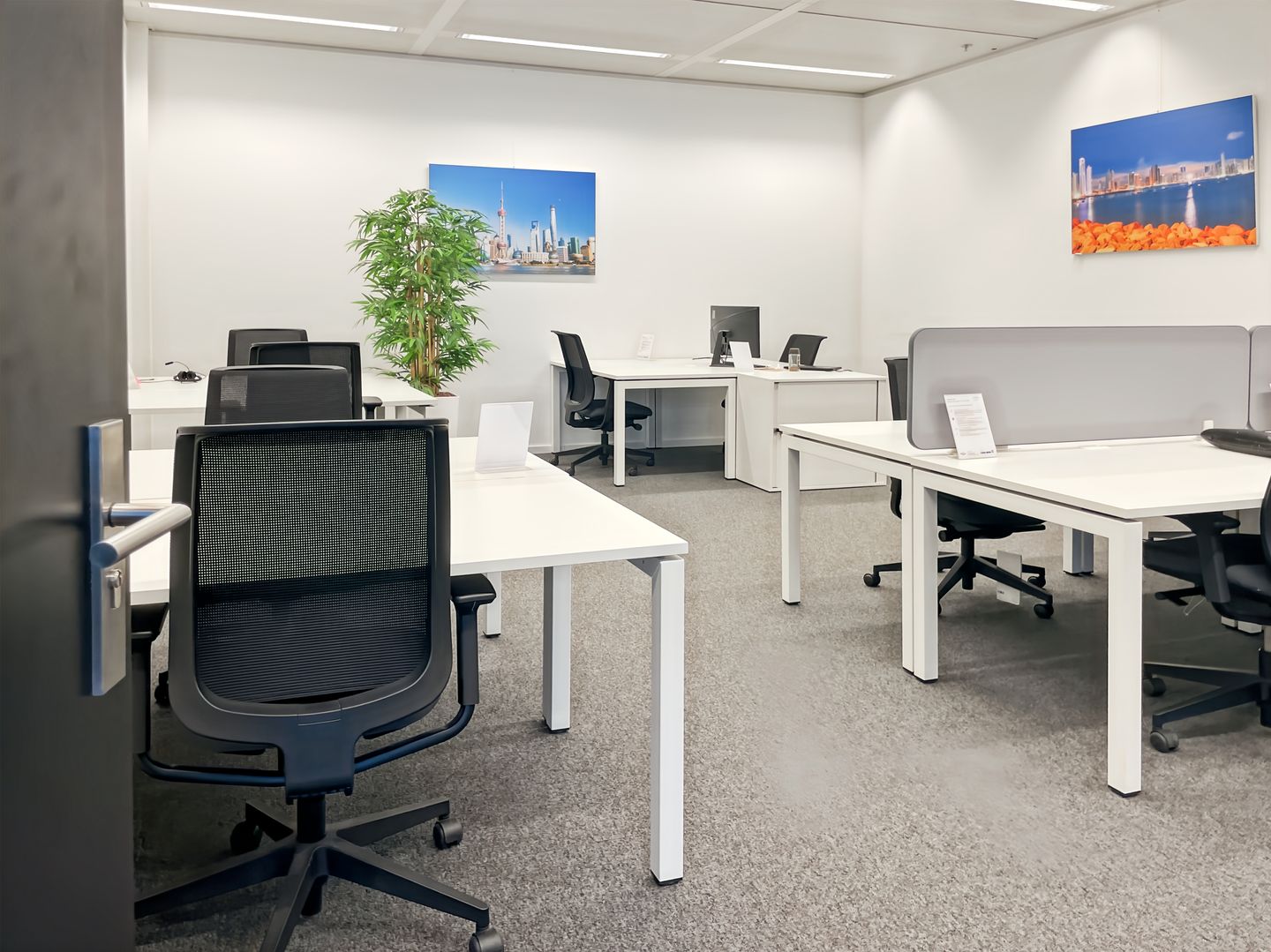 View photo 1 of Jonkerbosplein 52