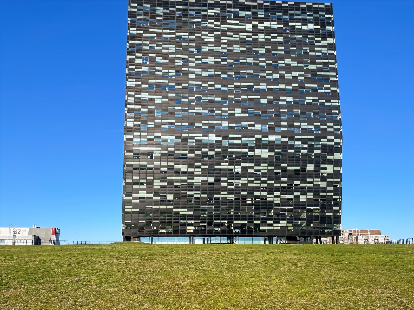 View photo 3 of Jonkerbosplein 52