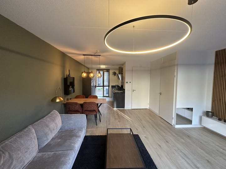 Photo 4 of Brouwhuisstraat 15