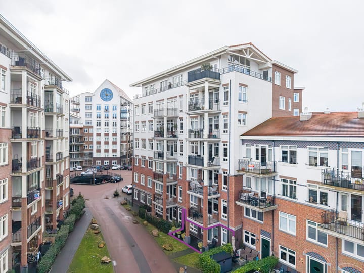 Photo 2 of De Klok 503