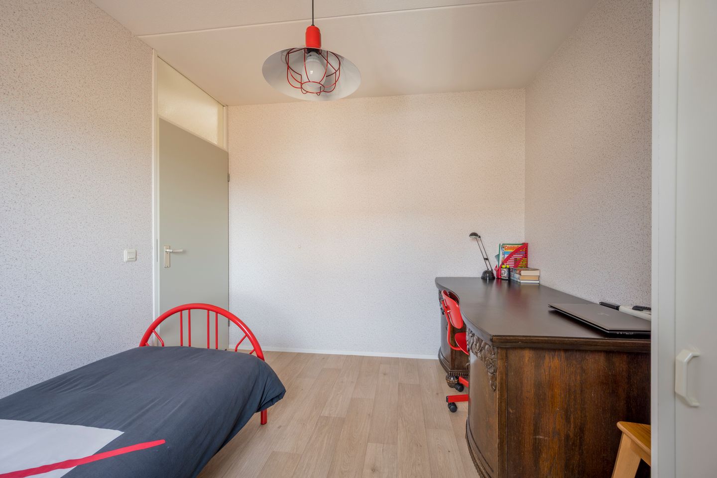 Foto 19 van Burgemeester Hoekstrastraat 40