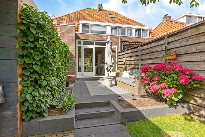 Photo 2 of Sieger van der Laanstraat 15