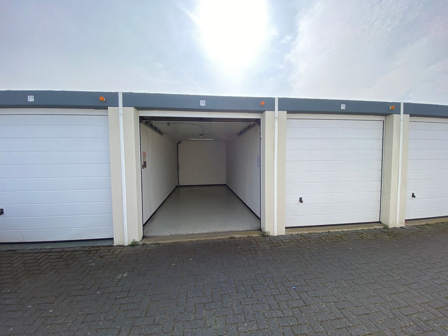 View photo 2 of Kwikstraat 3-76