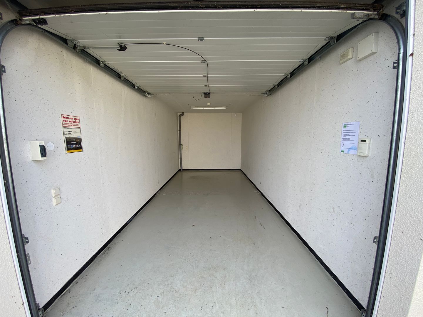 View photo 3 of Kwikstraat 3-76