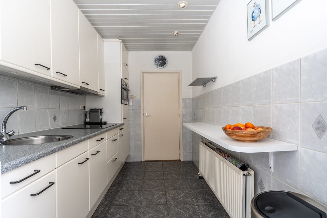 Photo 11 of Tijdensstraat 12