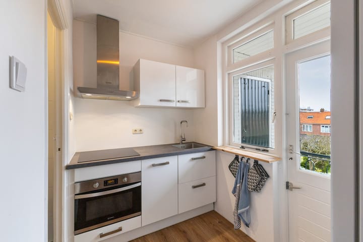 Foto 3 van Middenweg 59