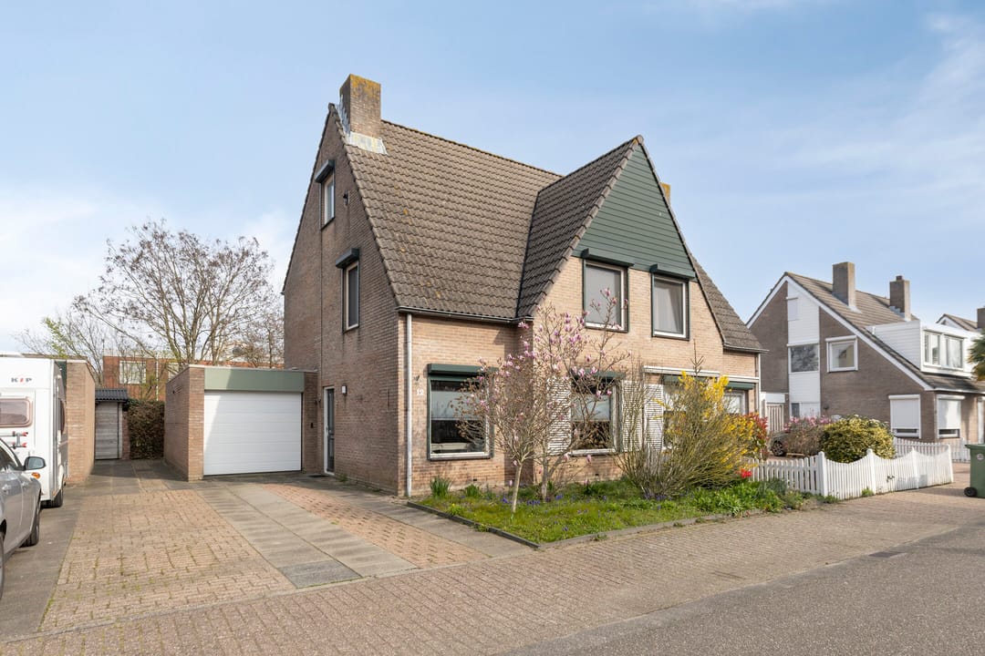 Photo 1 of Willem Alexanderlaan 12